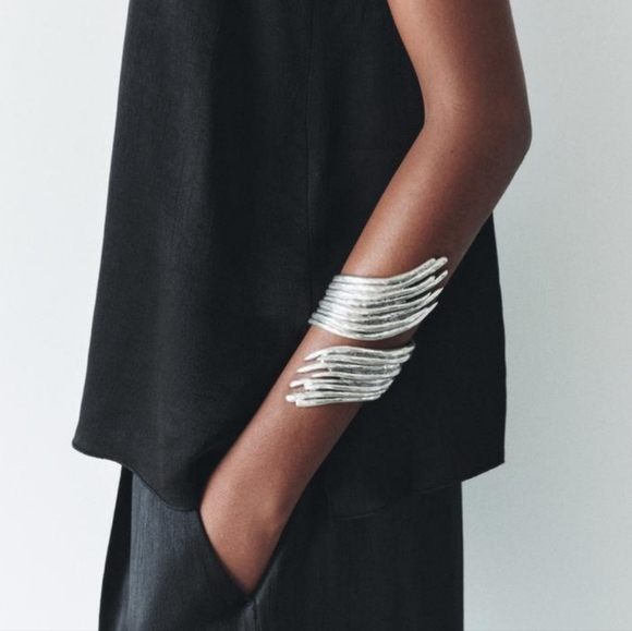 ZARA Metal Bracelet - Picture 12 of 12